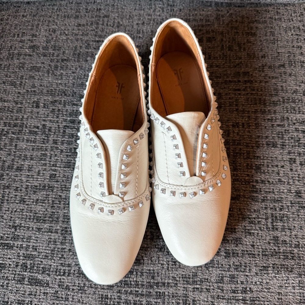 Frye women's terri deco stud slip on driving style loafers